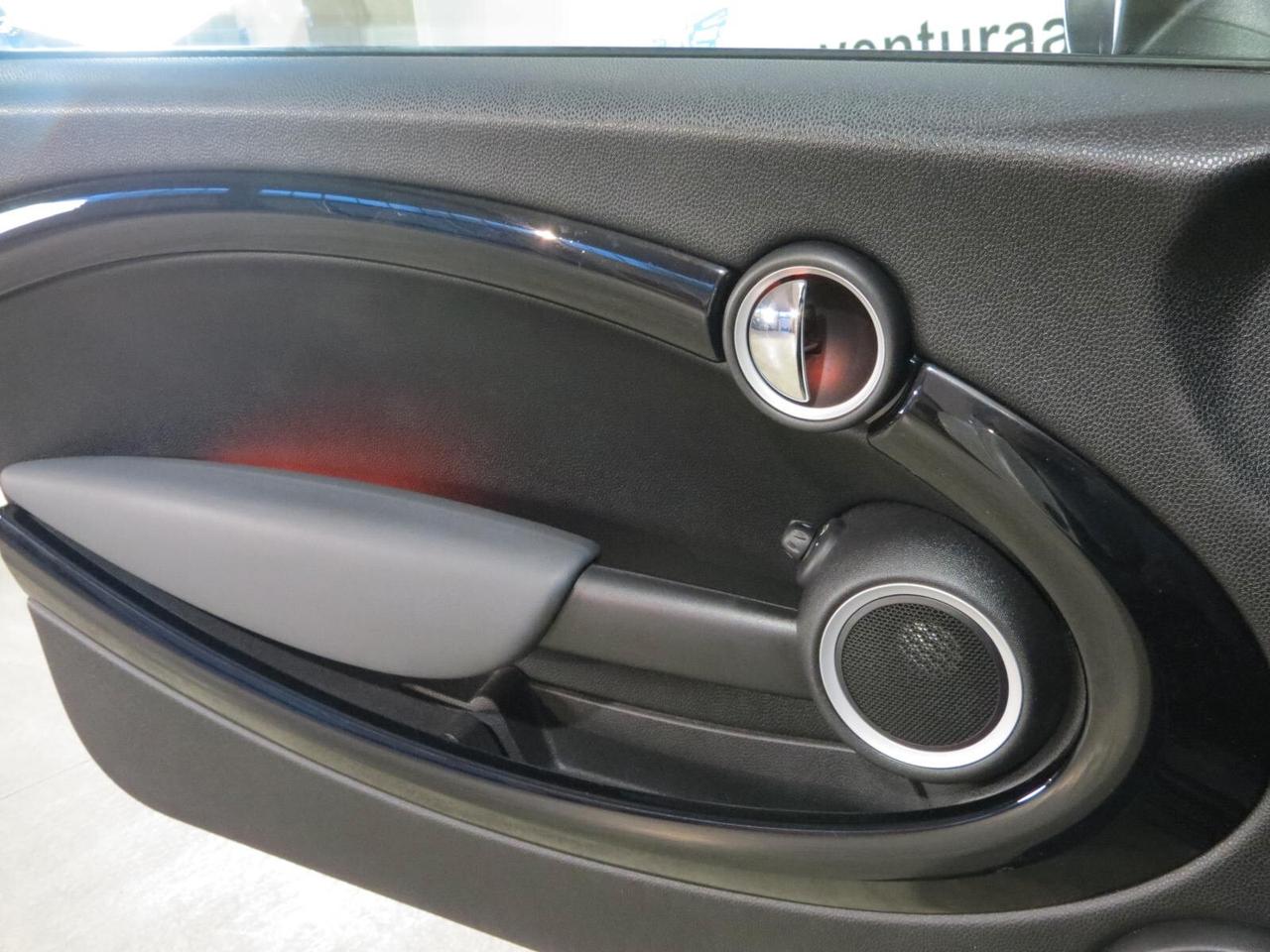 Mini Cooper SD Coupe 2.0 SD 143 CV JCW