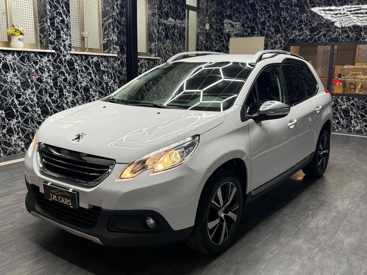 Peugeot 2008 BlueHDi 100 Black Matt