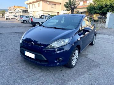 Ford Fiesta 1.4 5 porte Bz.- GPL Titanium per Neopatentati