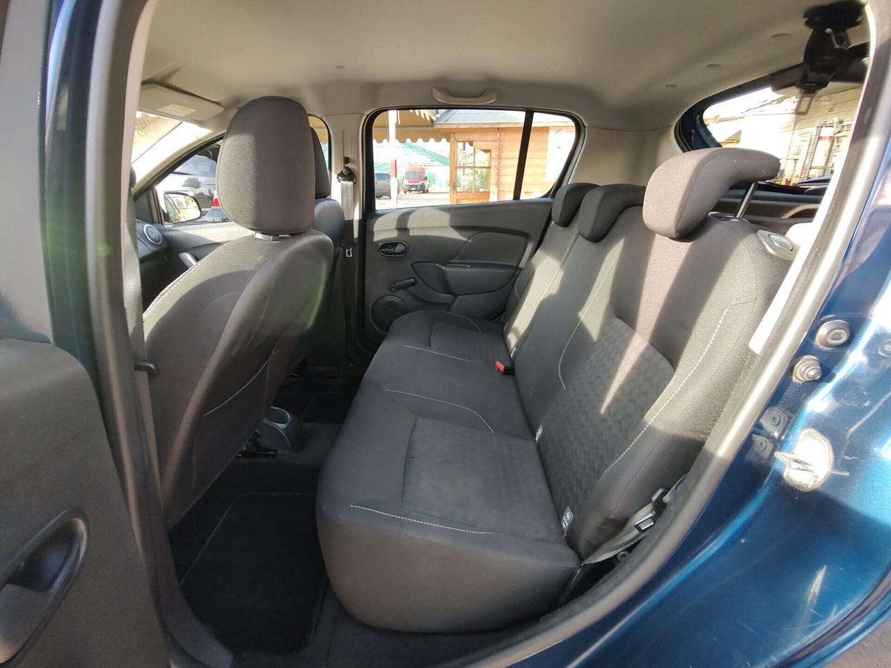 Dacia Sandero 0.9 TCe 12V T-GPL 90 Start&Stop SS Lauréate Family
