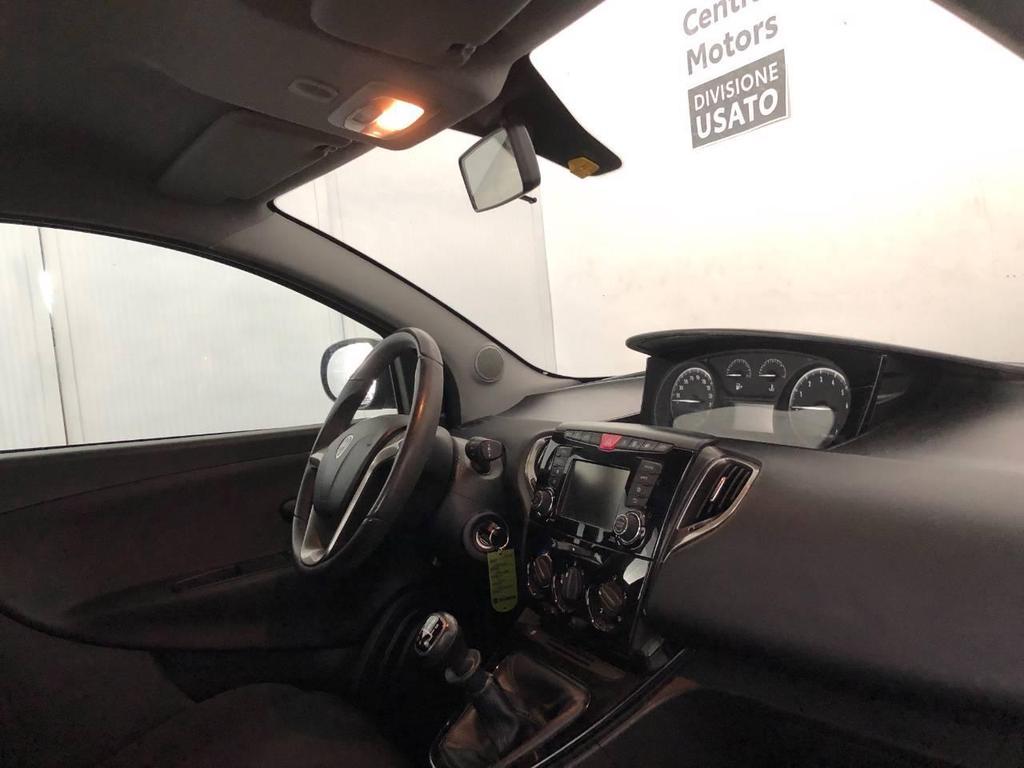 Lancia Ypsilon 5 Porte 1.2 Gold