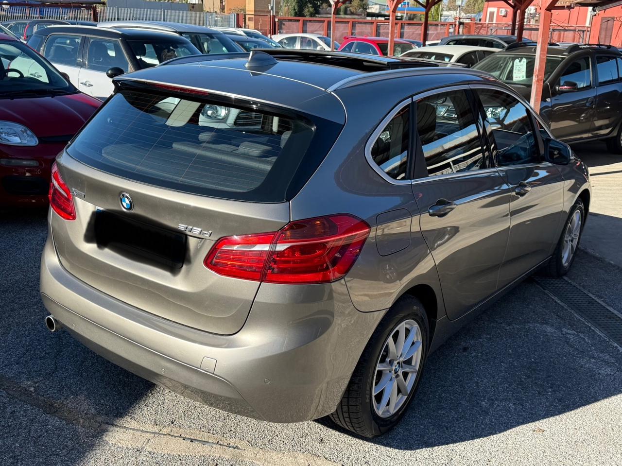 218d Active Tourer 4x4-STRAFULL -UNIPRO-RATE