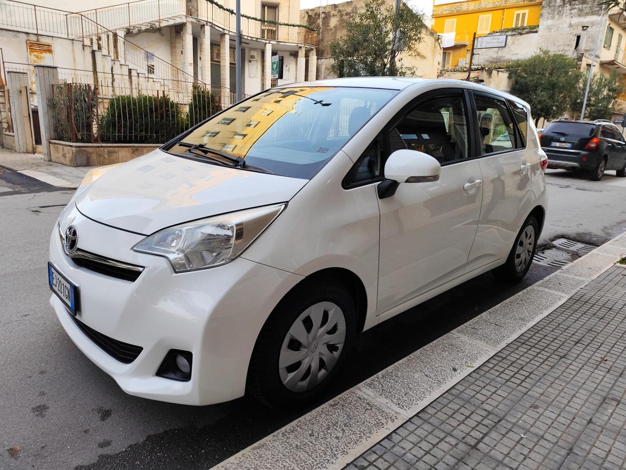 Toyota Verso-S 1.3 MT BENZINA 99CV PERFETTA