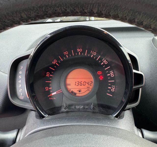 CITROEN C1 Airscape PureTech 82 5 porte Shine *NEOPATENTATI*