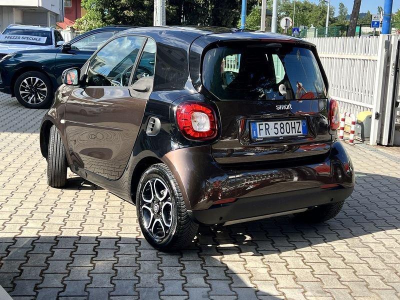 smart fortwo 90 0.9 Turbo twinamic Tokyowhite