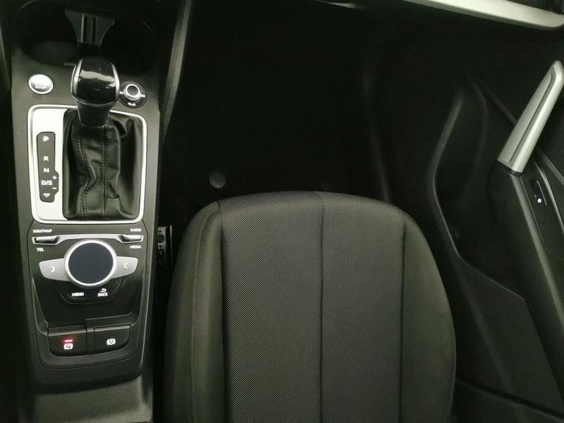 Audi Q2 35 1.5 tfsi Admired s-tronic