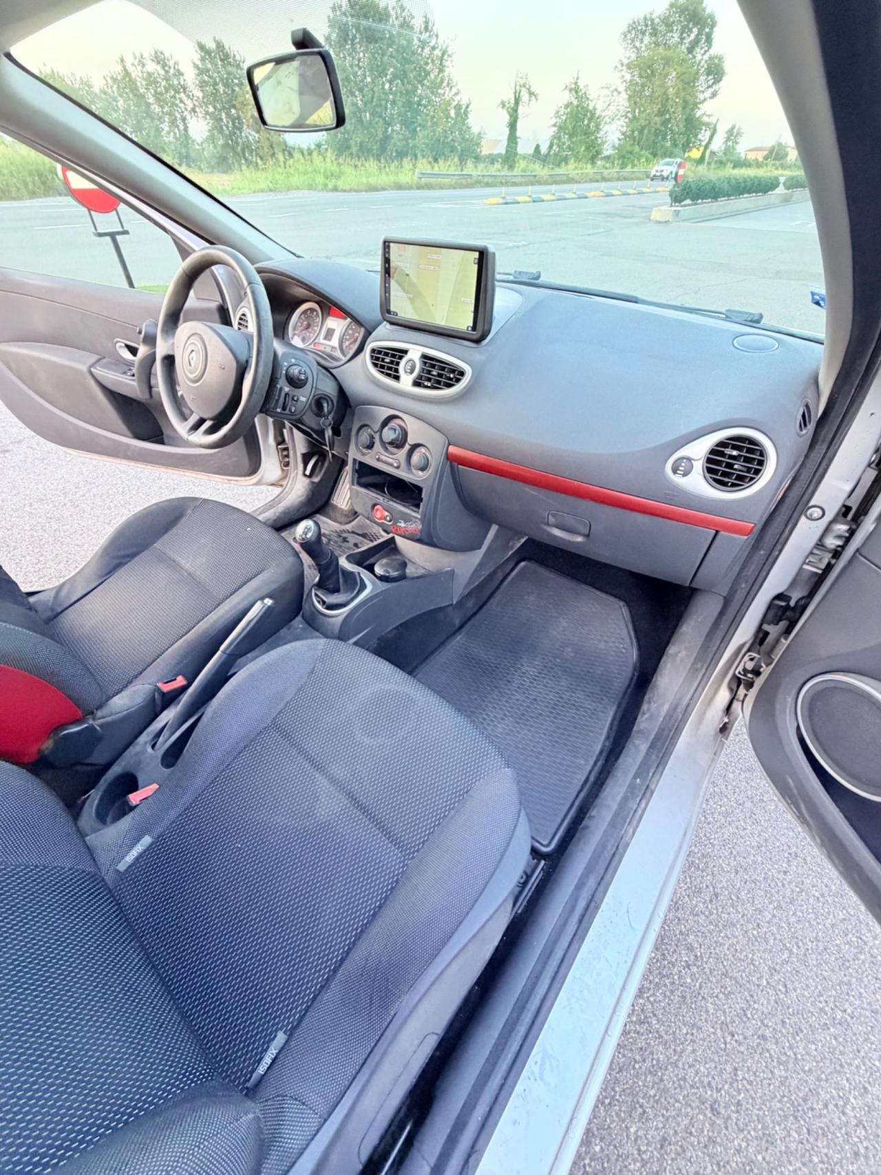 Renault Clio 1.2 16V