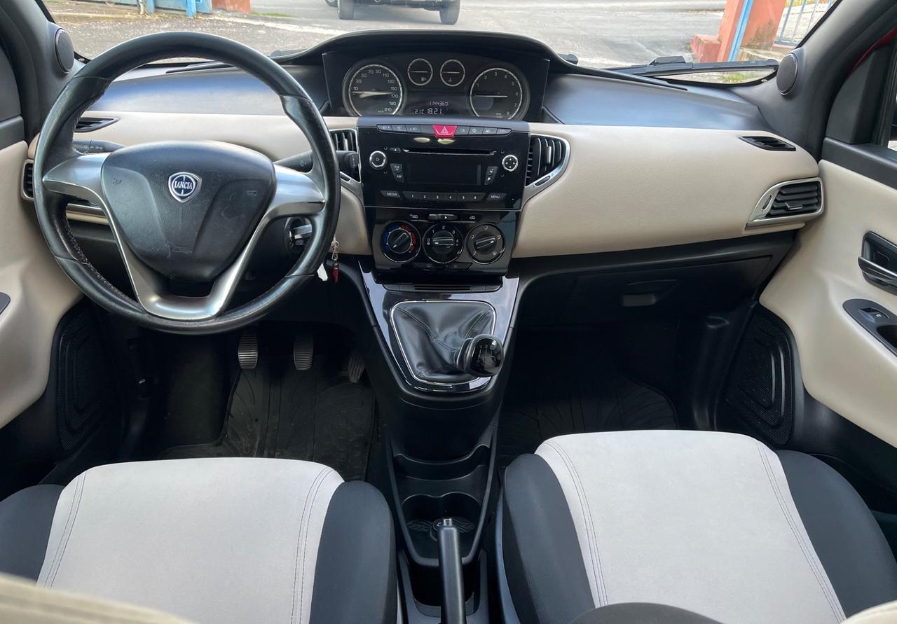 Lancia Ypsilon 1.2 69 CV 5 porte Gold-Km114000-