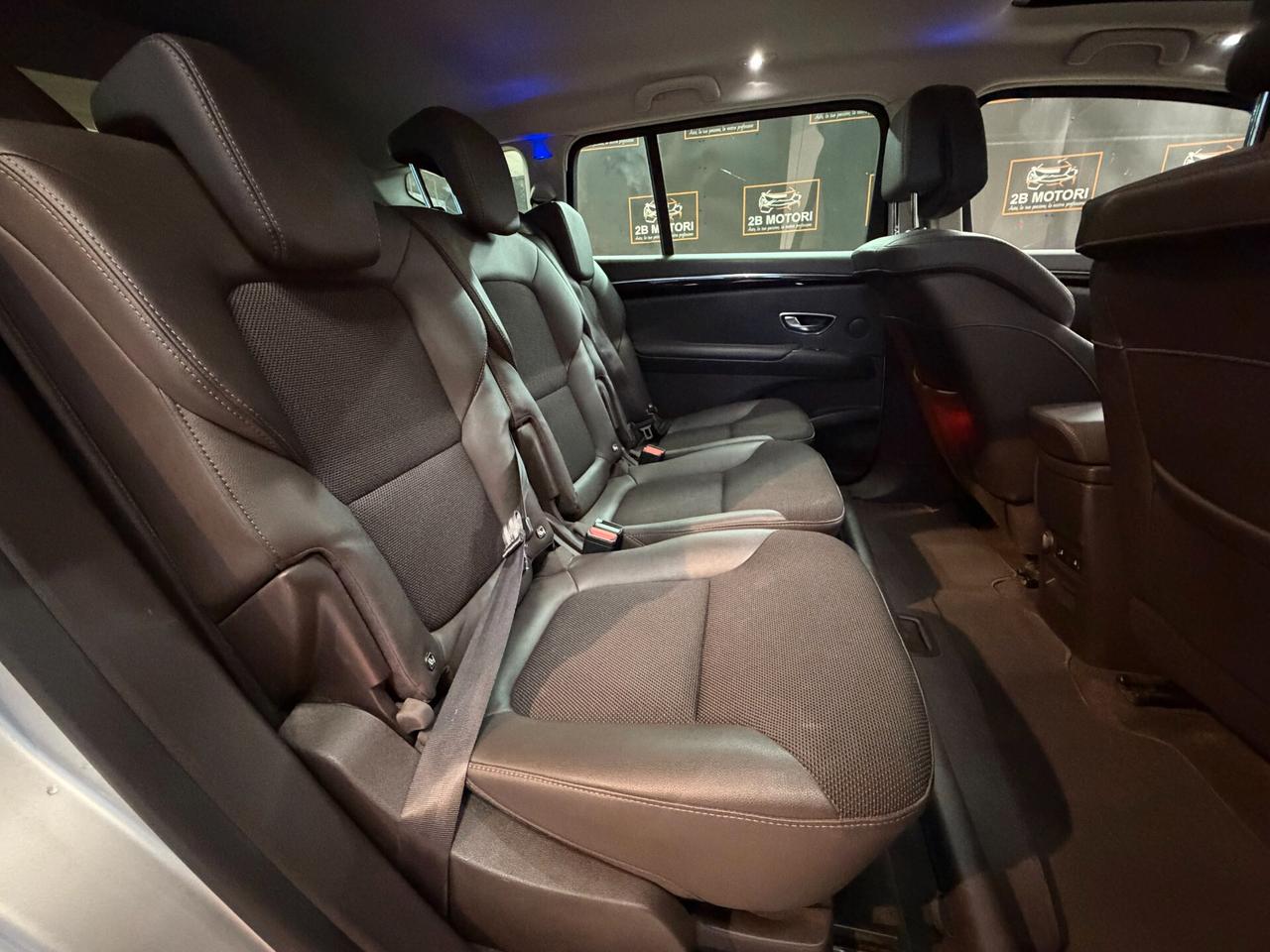 Renault Espace dCi 160CV EDC Energy Initiale Paris 4Control