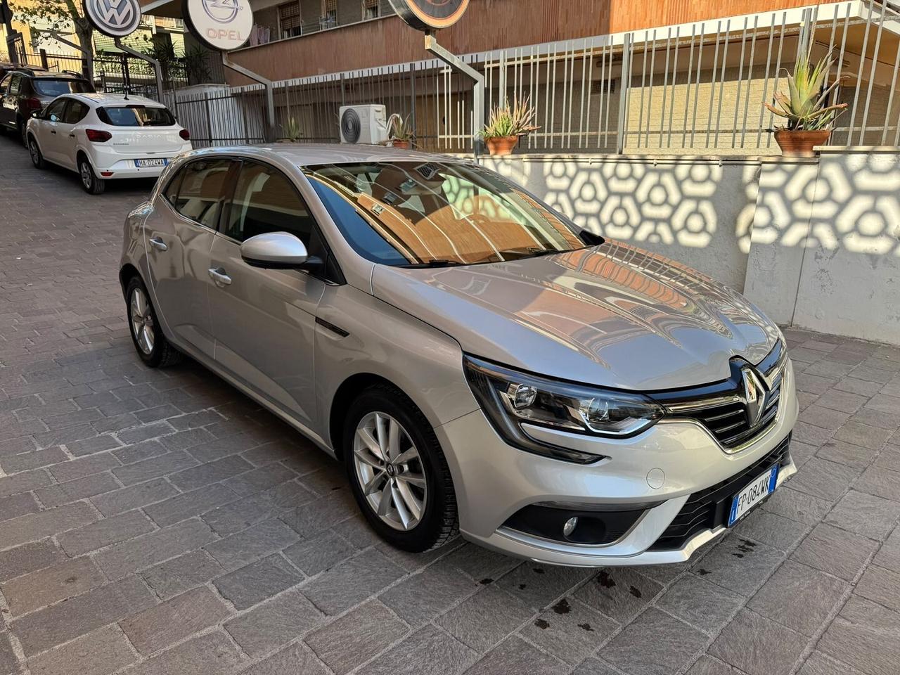 RENAULT Megane dCi 8V 110CV Energy Duel2