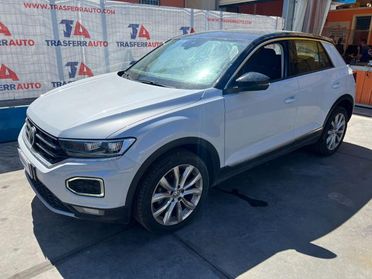 Volkswagen T-Roc 1.6 TDI SCR Business BlueMotion Technology (05/2019 -  06/2021): prezzo e scheda tecnica 