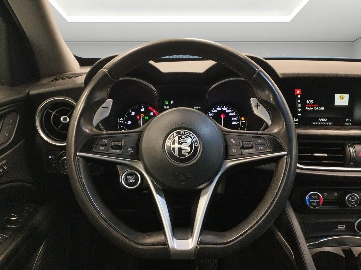 Alfa Romeo Stelvio 2.2 Turbodiesel 210 CV AT8 Q4 Executive
