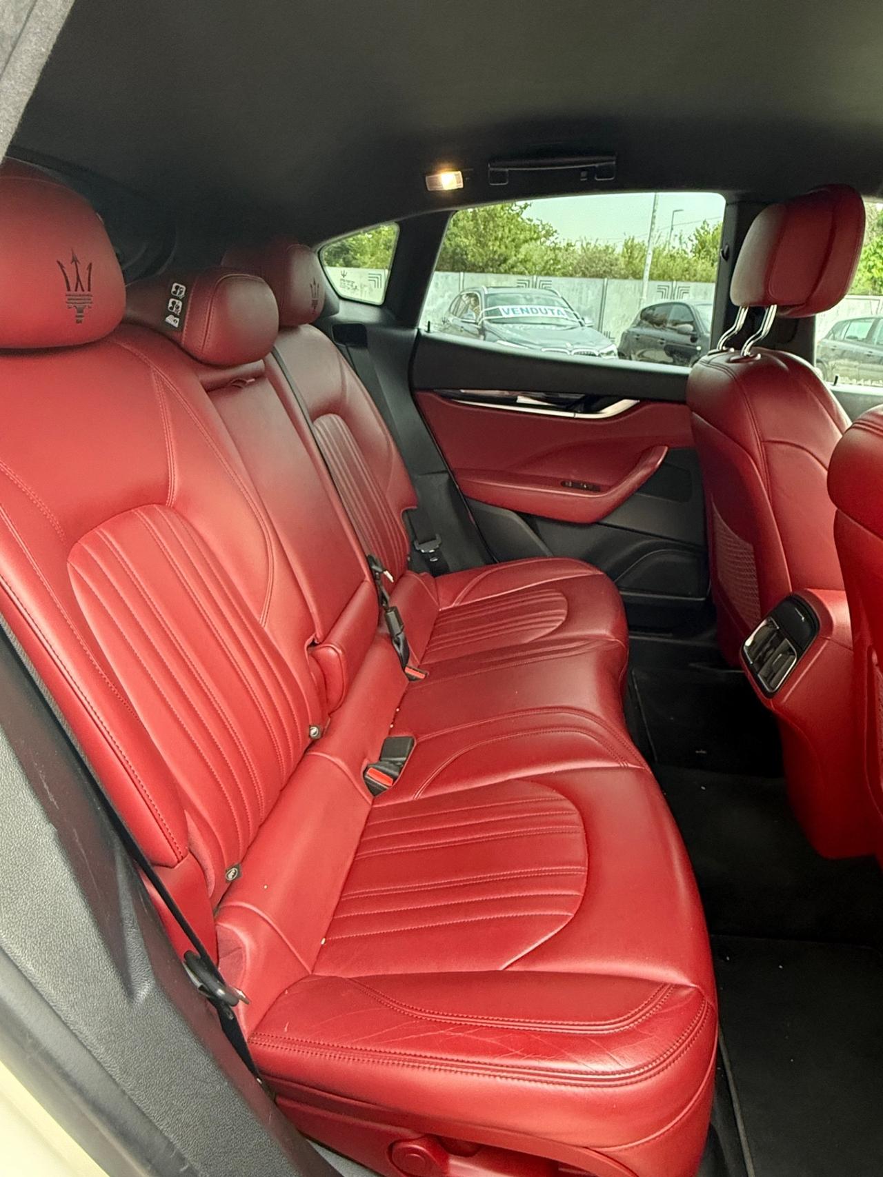 Maserati Levante V6 Diesel 275 CV AWD