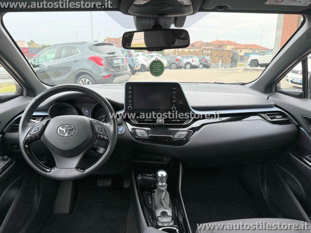 TOYOTA C-HR 1.8 Hybrid E-CVT Trend