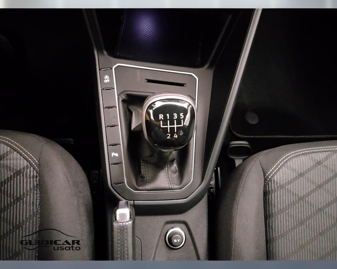VOLKSWAGEN Polo VI 2022 - Polo 1.0 tsi R-Line 95cv