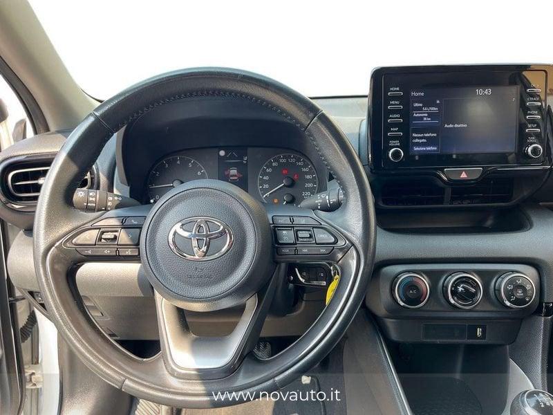 Toyota Yaris 1.0 Active MY22