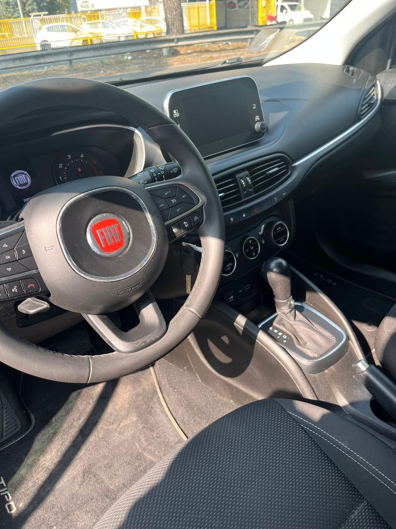 Fiat Tipo 1.6 Mjt S&S DCT SW Lounge