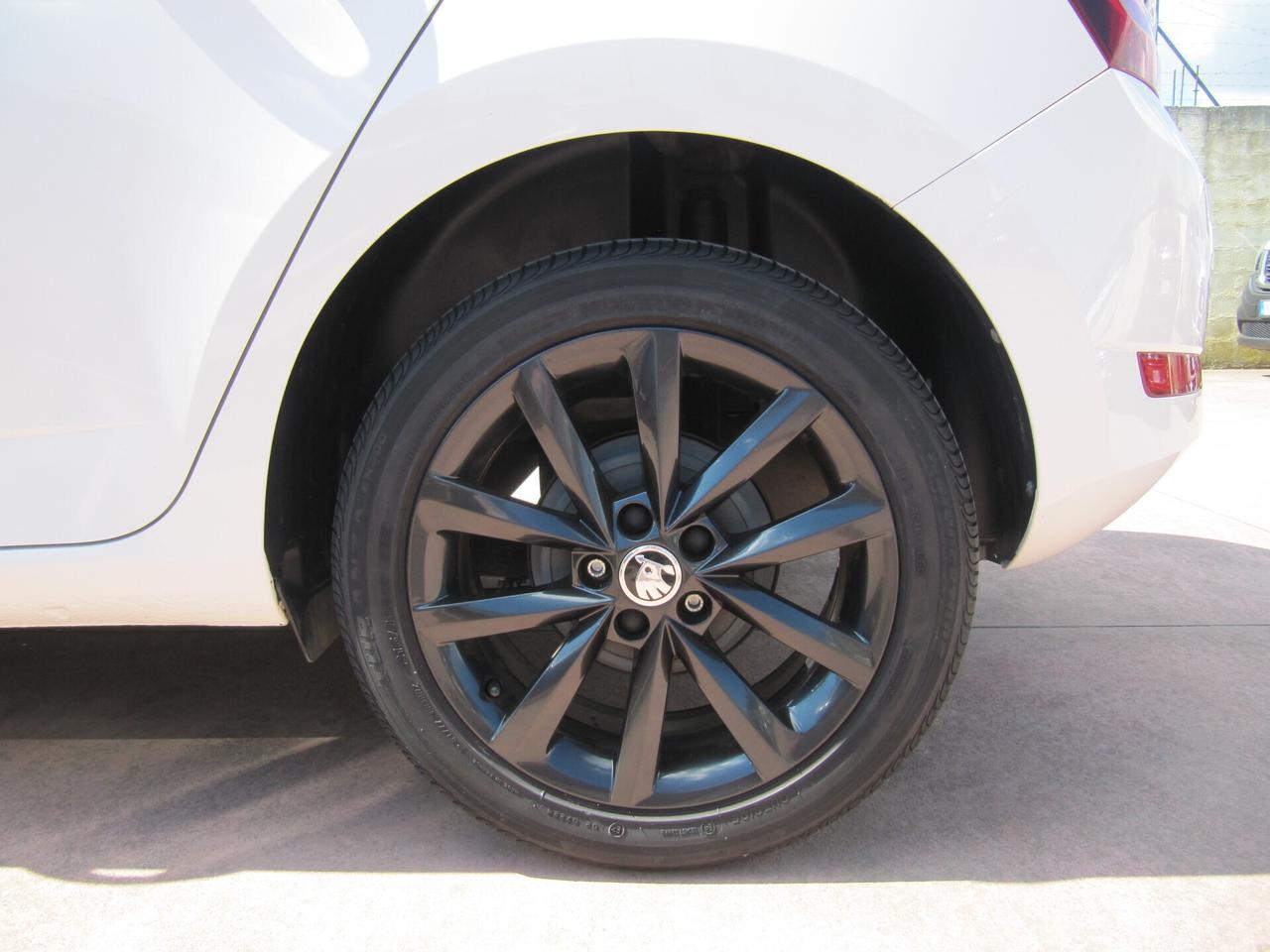 Skoda Fabia 1.0 MPI 60 CV Twin Color Argento - BENZGPL