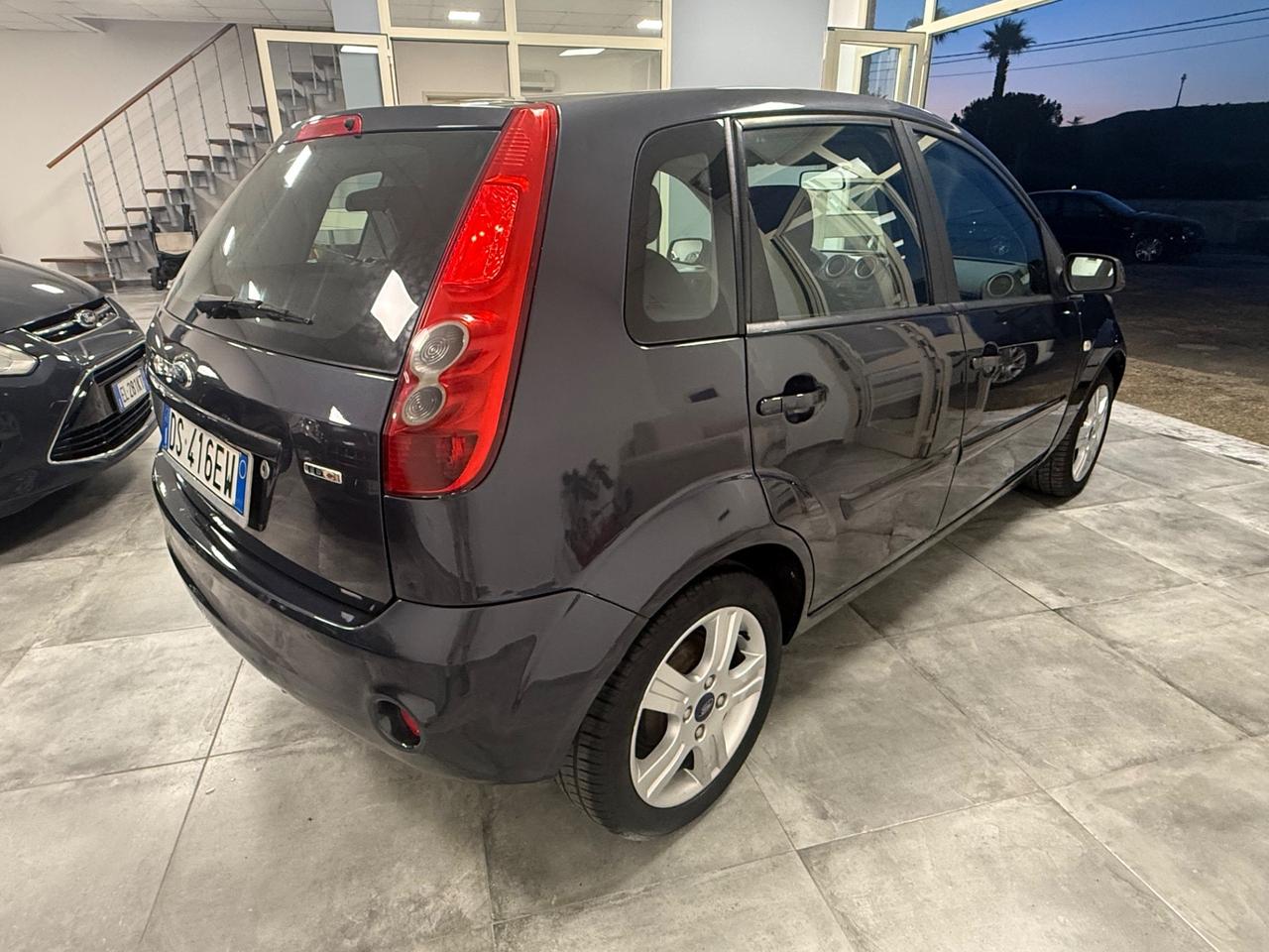 Ford Fiesta 1.4 TDCi 5p. Titanium