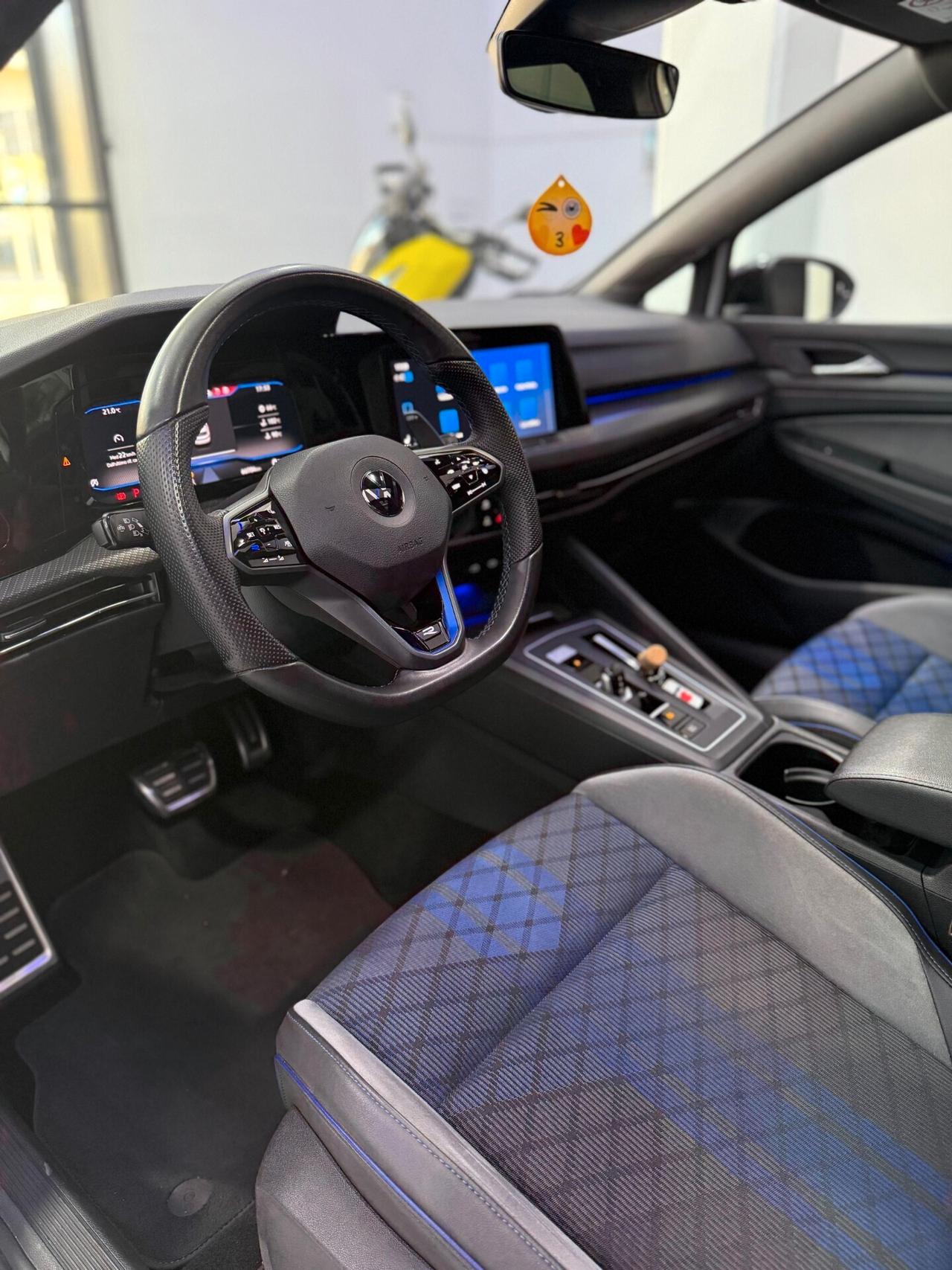 Volkswagen Golf 2.0 TSI R DSG 4Motion