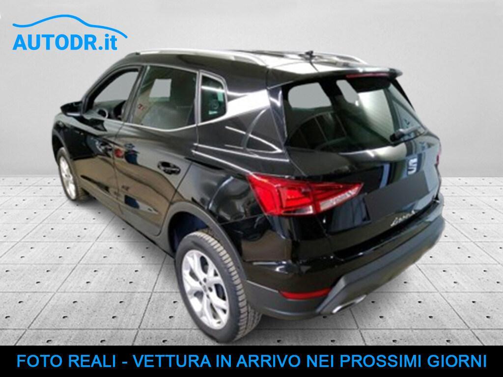 Seat Arona 1.0 TGI FR LED, Navi, Sedili riscaldati, Retrocamera