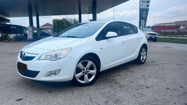 Opel Astra 1.4 100CV Sports Tourer Cosmo
