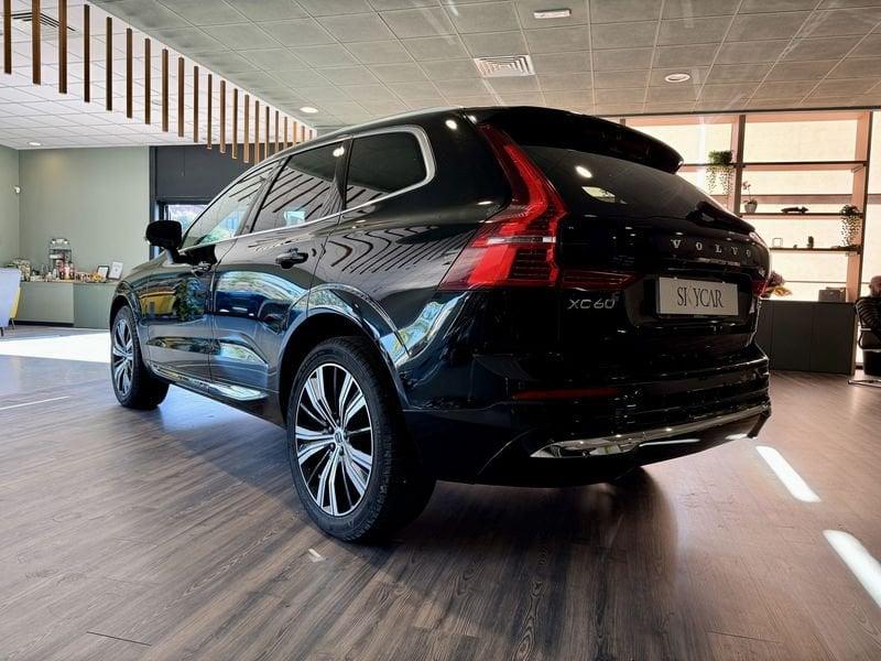 Volvo XC60 XC60 B4 (d) AWD automatico Plus Dark