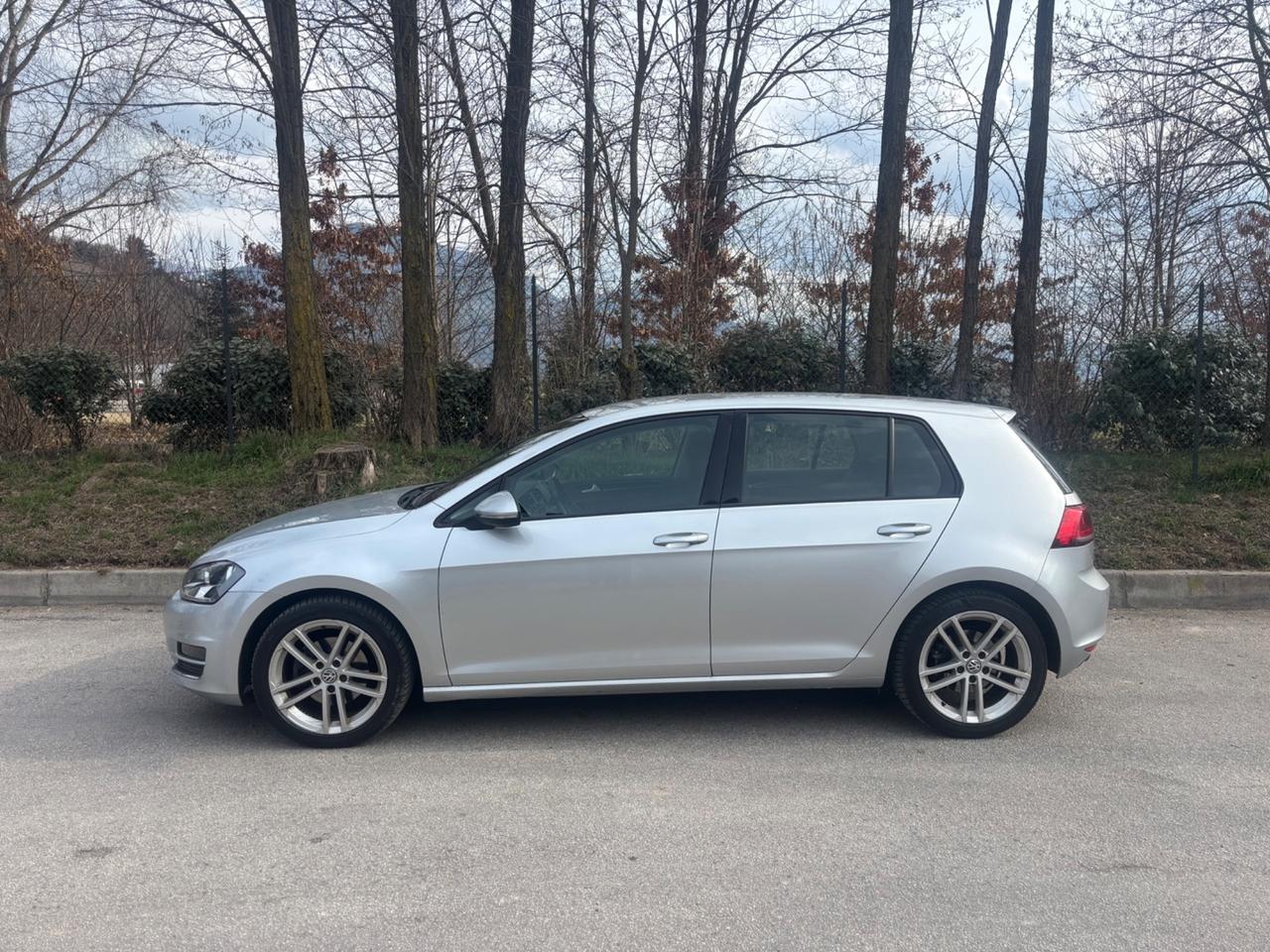 Volkswagen Golf 2.0 TDI 5p. 4MOTION Highline BlueMotion Technology