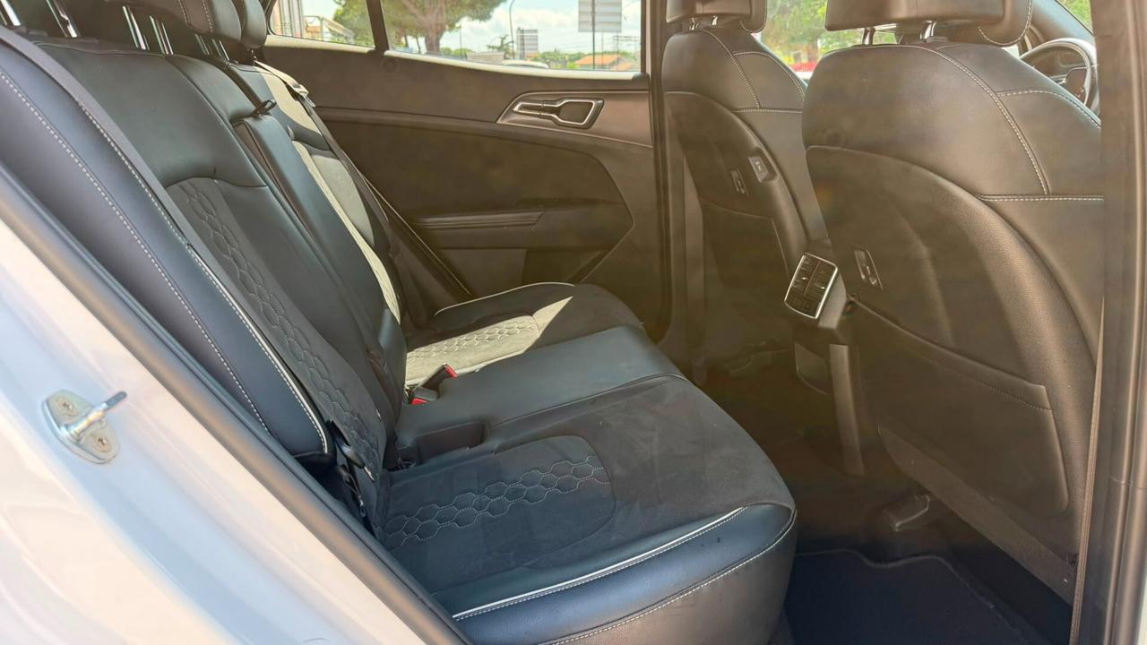 Kia Sportage 1.6 CRDi MHEV DCT GT-line Sunroof