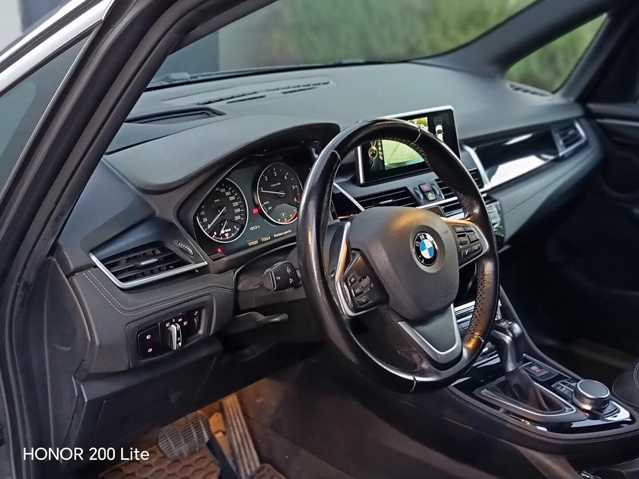 BMW 218 d Active Tourer Luxury -