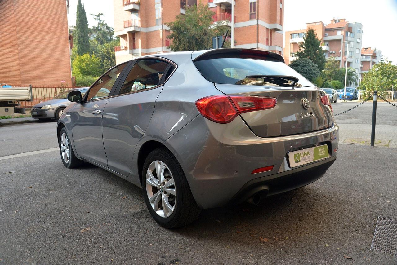 Alfa Romeo Giulietta 1.4 Turbo MultiAir TCT Distinctive