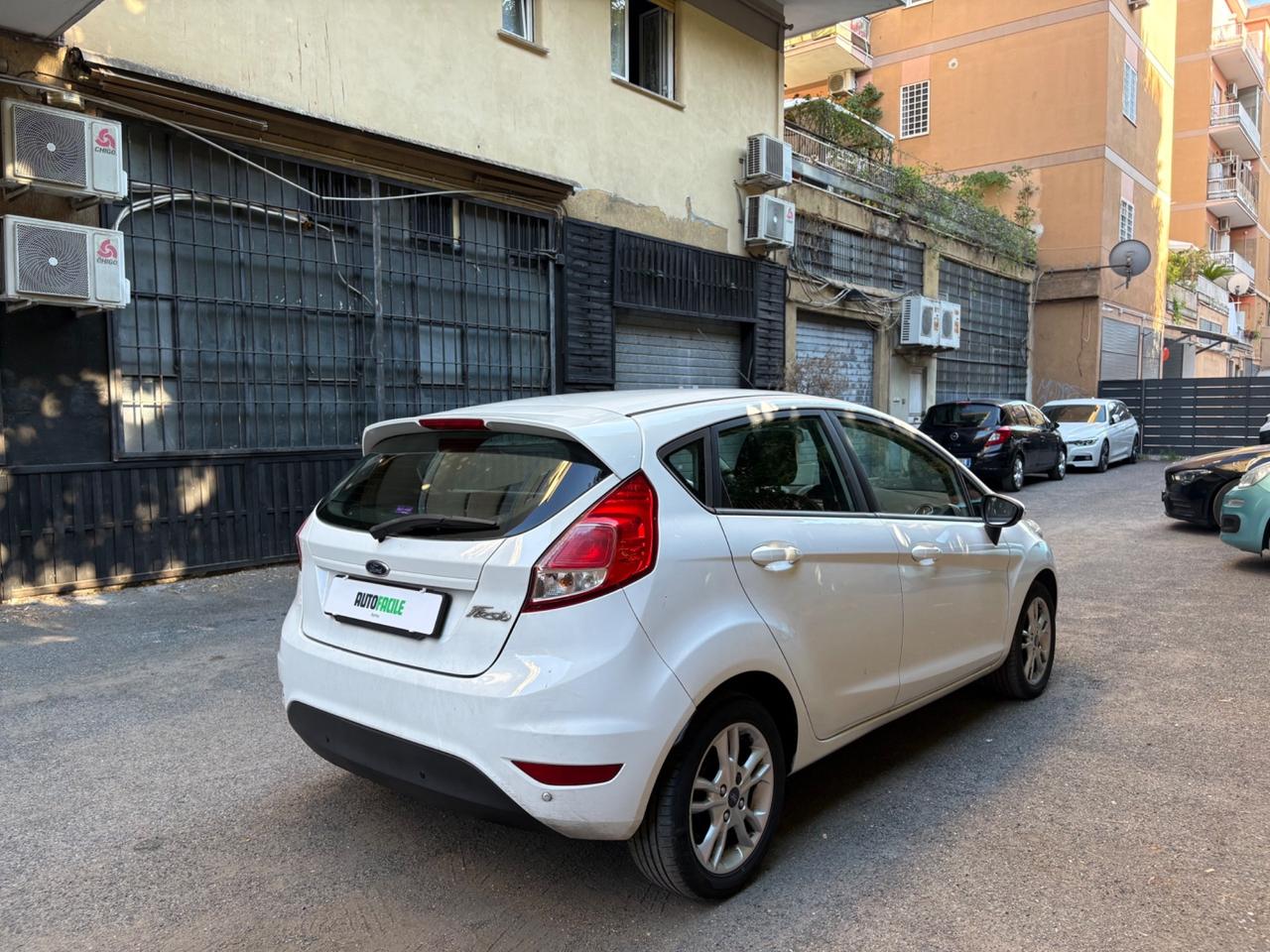 Ford Fiesta 1.5 TDCi 75CV 5 porte Black & White Edition. - DISTRIBUZIONE FATTA