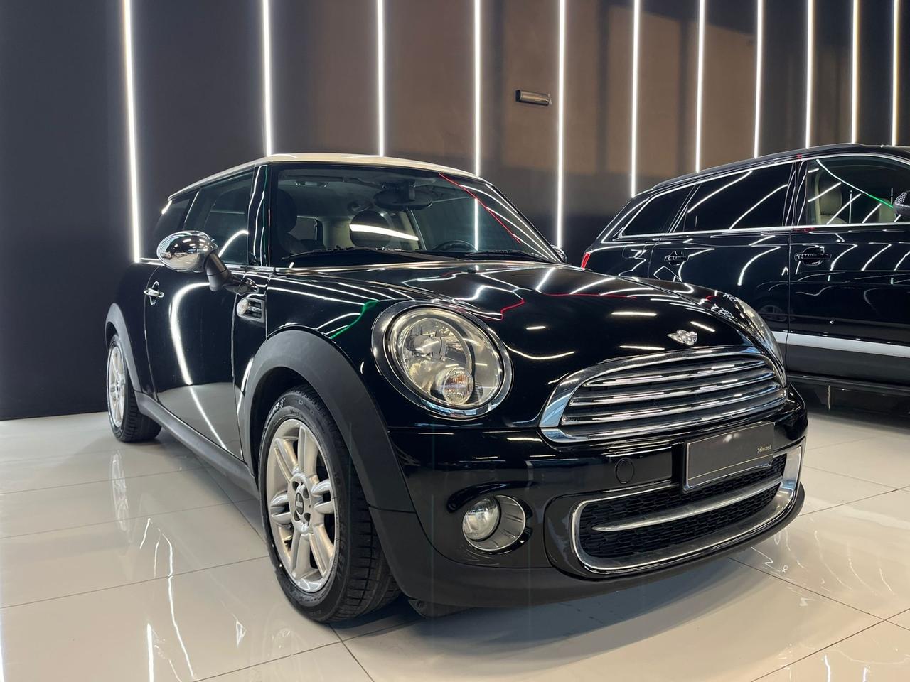 Mini 1.6 16V Cooper D OK NEOPATENTATI