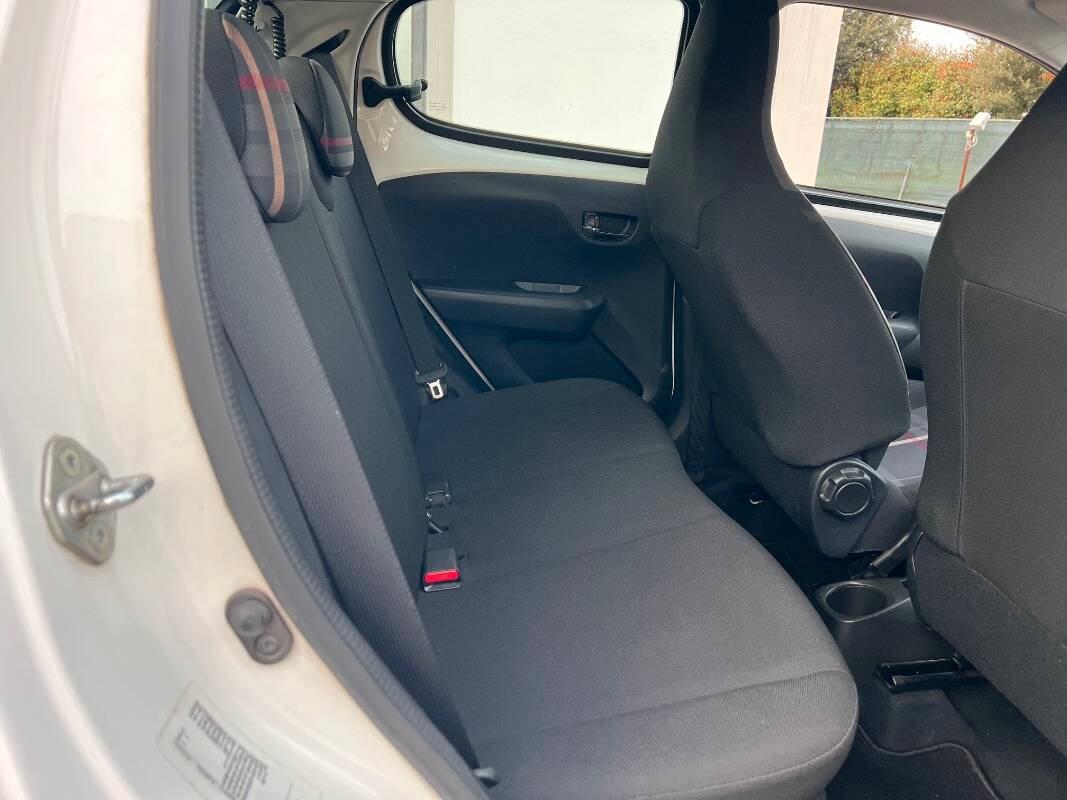 Peugeot 108 1.2 vti 12v Allure 5p
