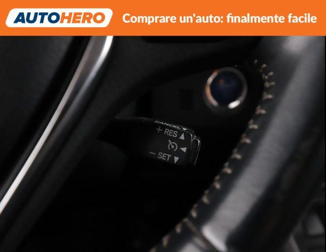 TOYOTA Auris 1.8 Hybrid Black Edition