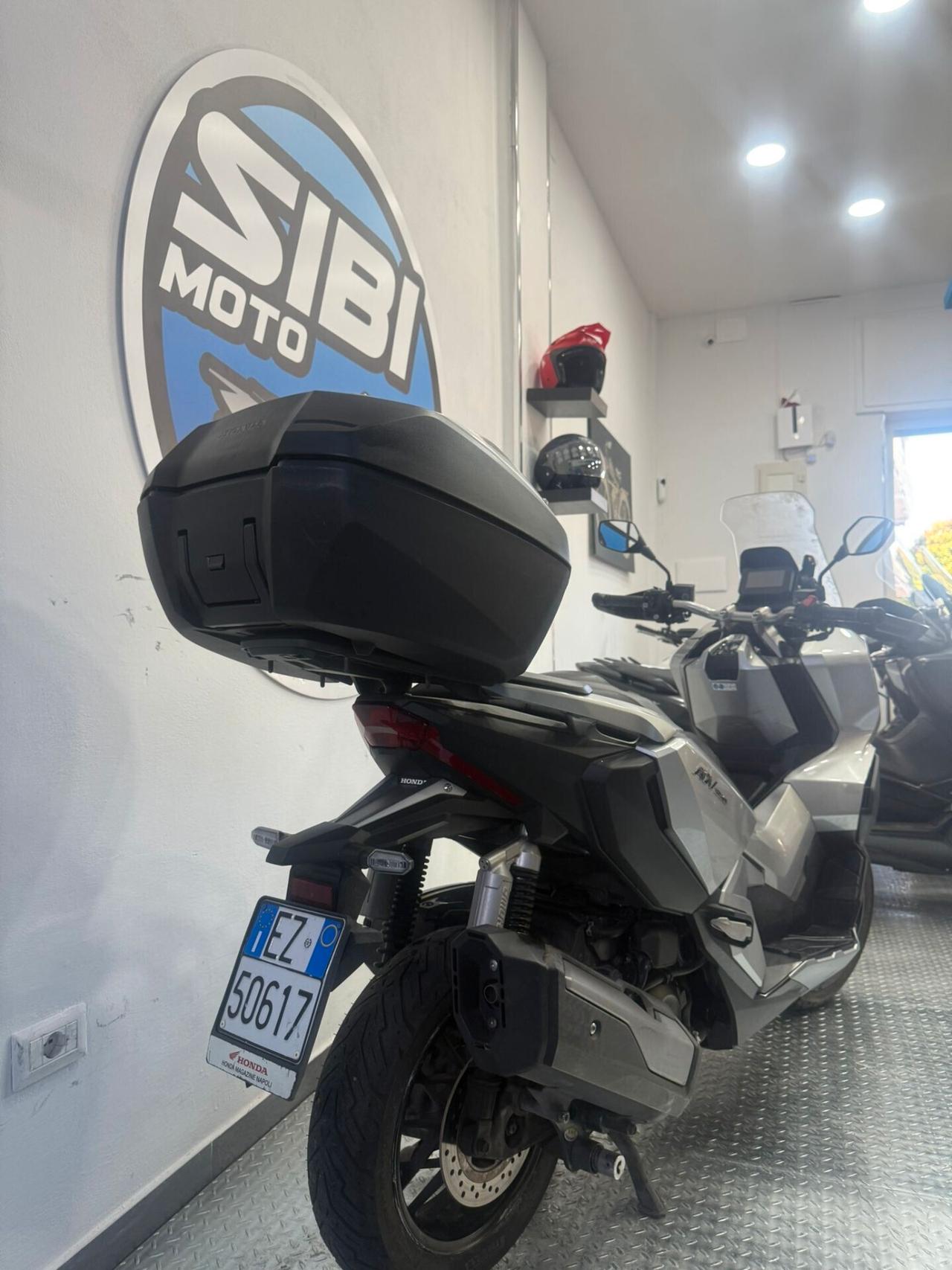 Honda ADV 350