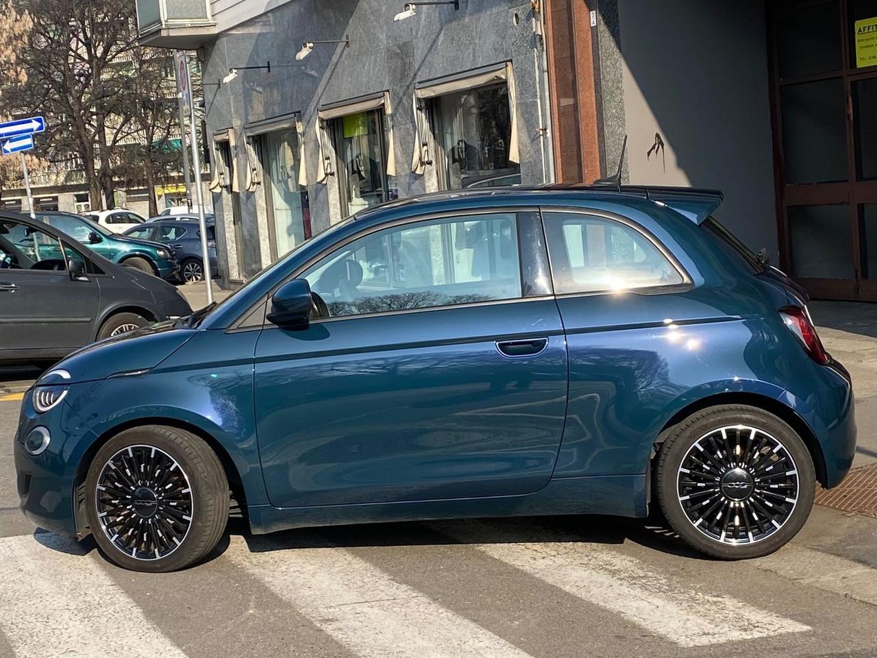 Fiat 500e Icon 42 kwh