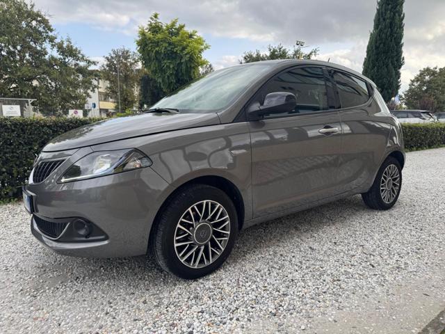 LANCIA Ypsilon 1.0 FireFly Hybrid 70cv Gold Plus -OK Neopatentati