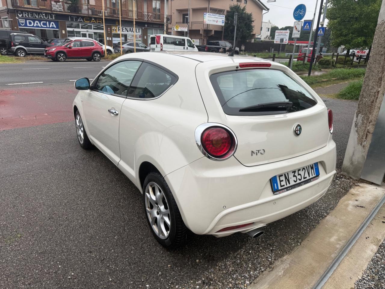 Alfa Romeo MiTo 1.3 JTDm-2 95 CV S&S Distinctive