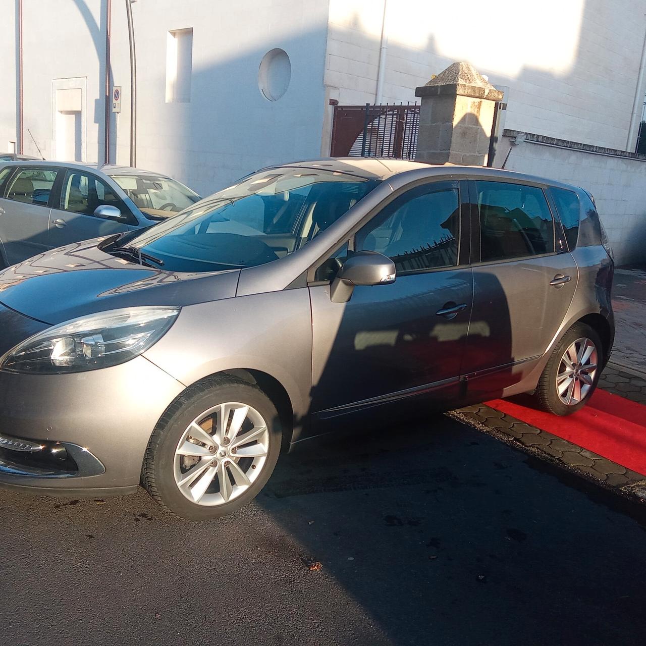 Renault Scenic Scénic XMod 1.5 dCi 110CV EDC Live