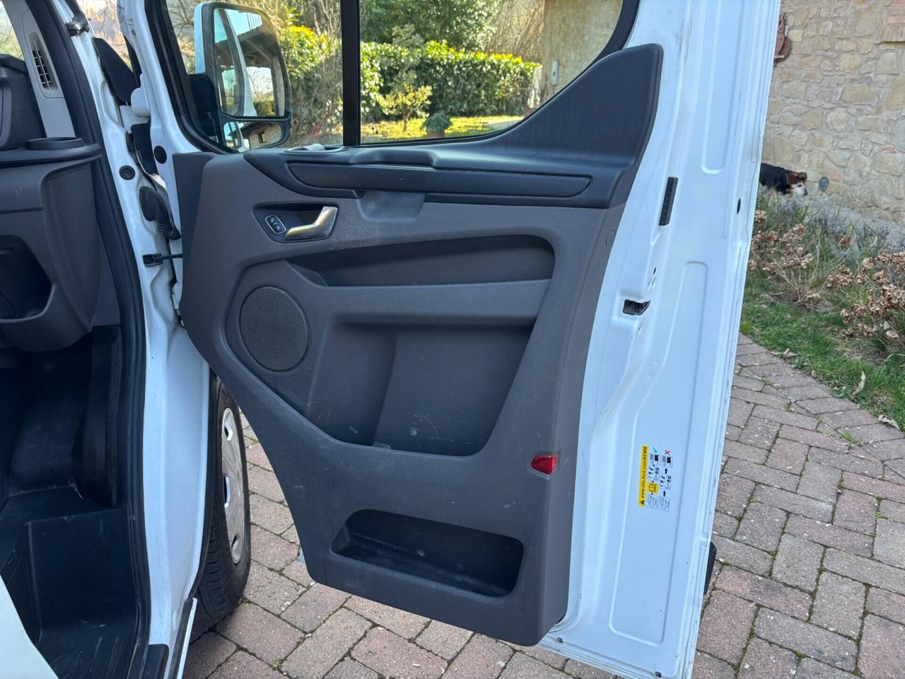 Ford Transit Custom 280 2.0 EcoBlue Hybrid 130 PC Furg. Titanium