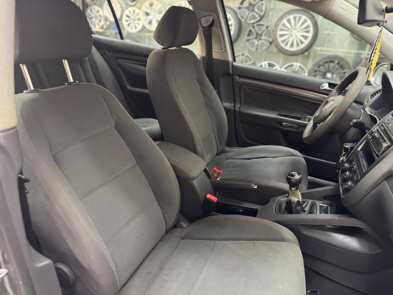 VW Golf 5 1.6 Benzina Metano 5P ADATTA NEOPATENTATI