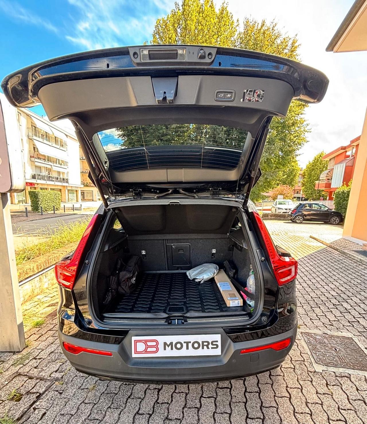 Volvo XC40 D3 R-design