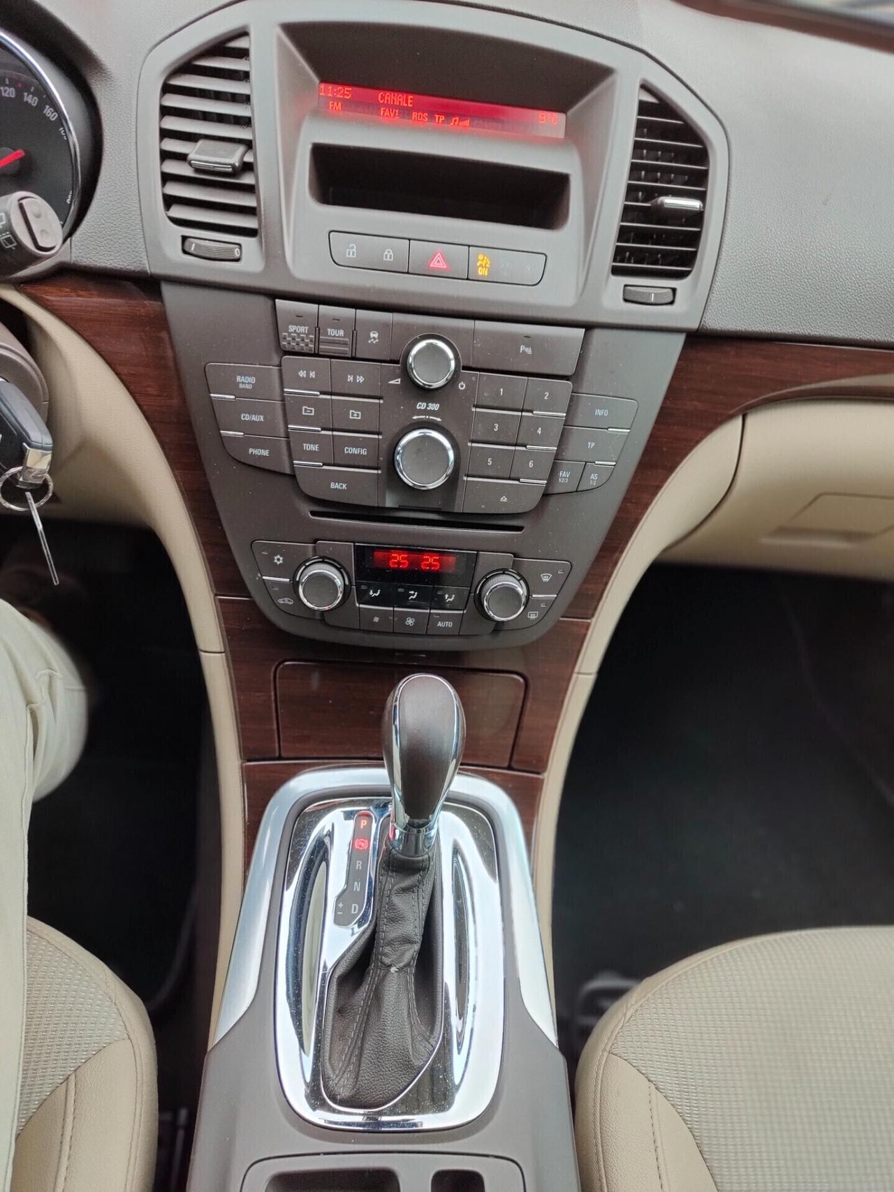 Opel Insignia 2.0 CDTI Sports Tourer Cosmo