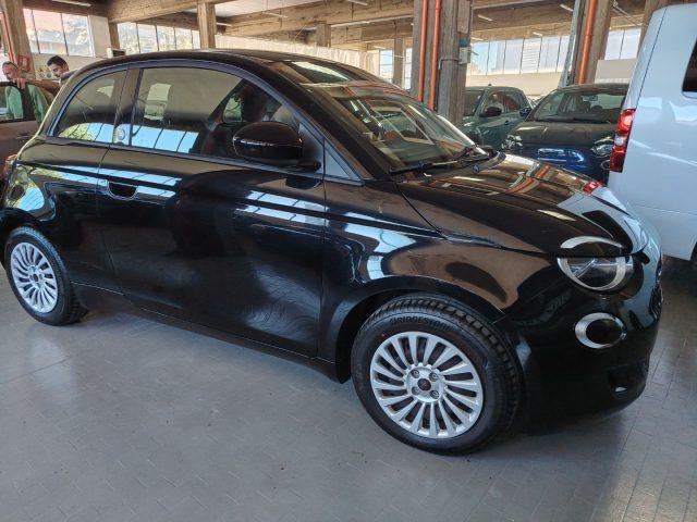 FIAT 500e Berlina 42 kWh Red