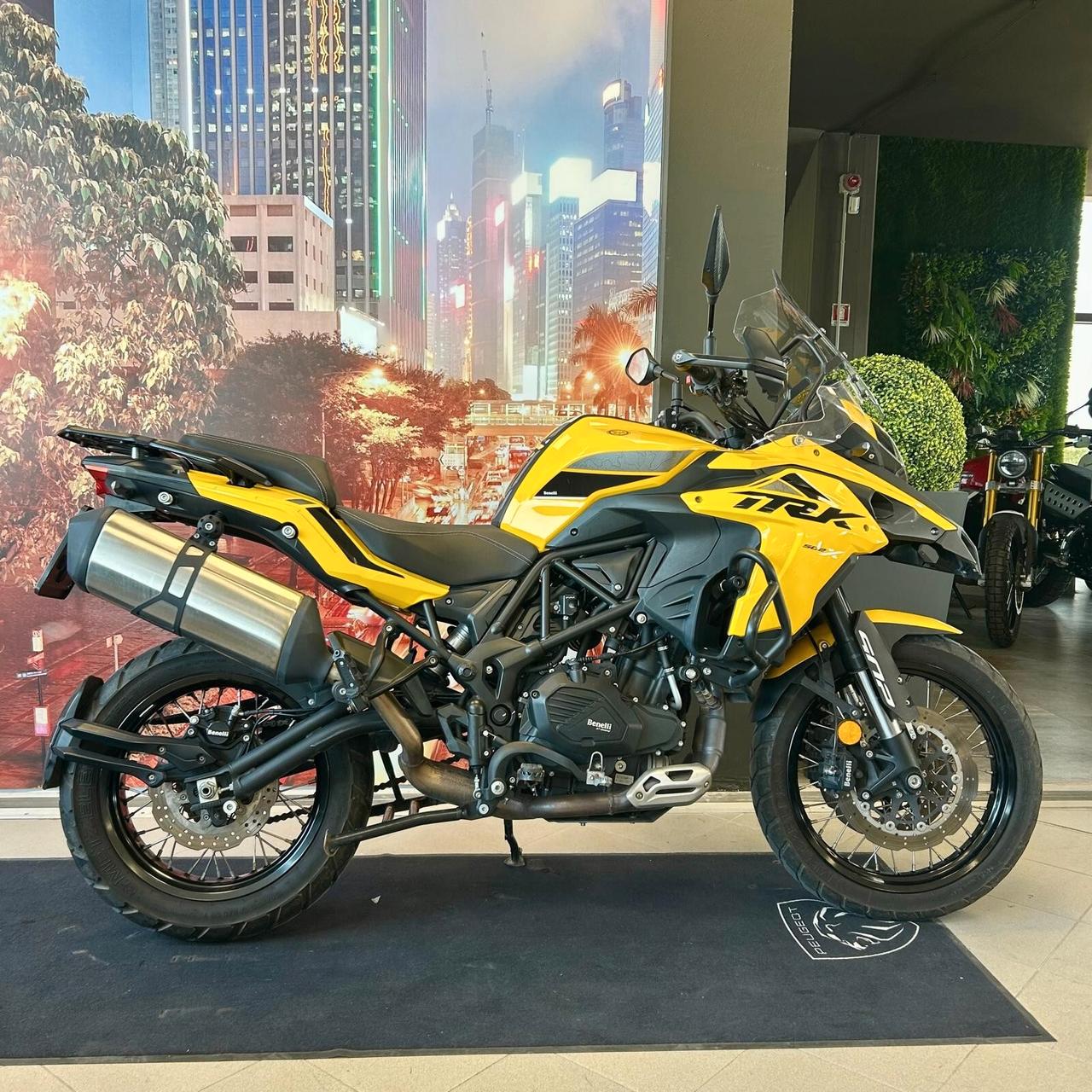 Benelli TRK 502
