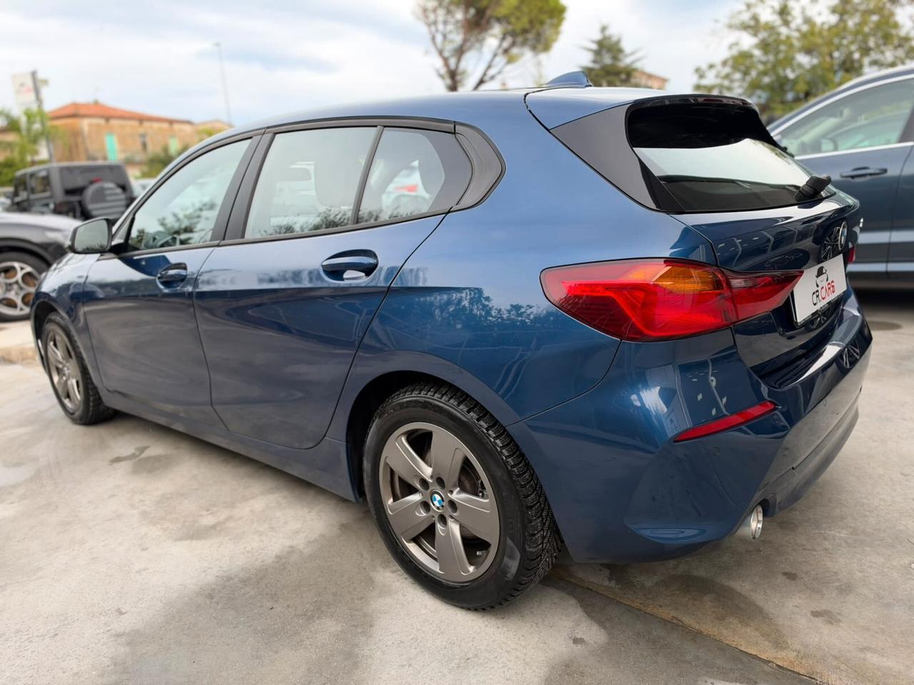 Bmw 116 116d 5p. Advantage