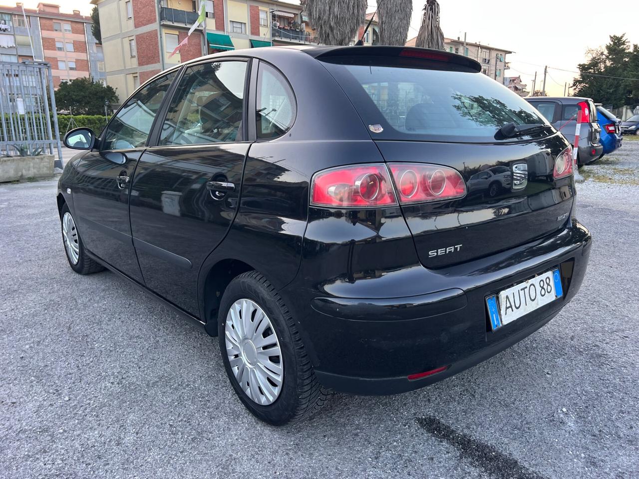 Seat Ibiza 1.4 16V 5p. Signo