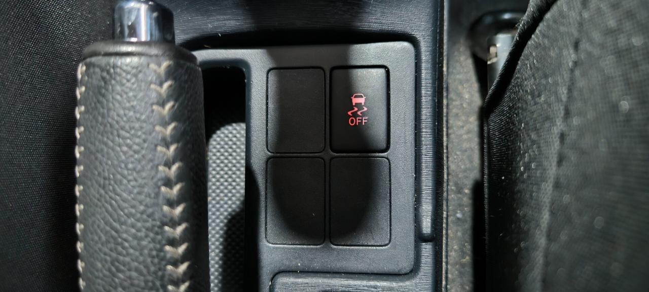 Toyota Yaris Lounge unipro ok neopatent km 67000
