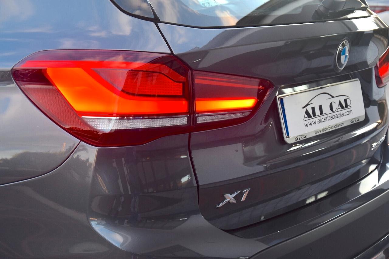 BMW X1 sDrive18d 150cv Business Advantage Aut.